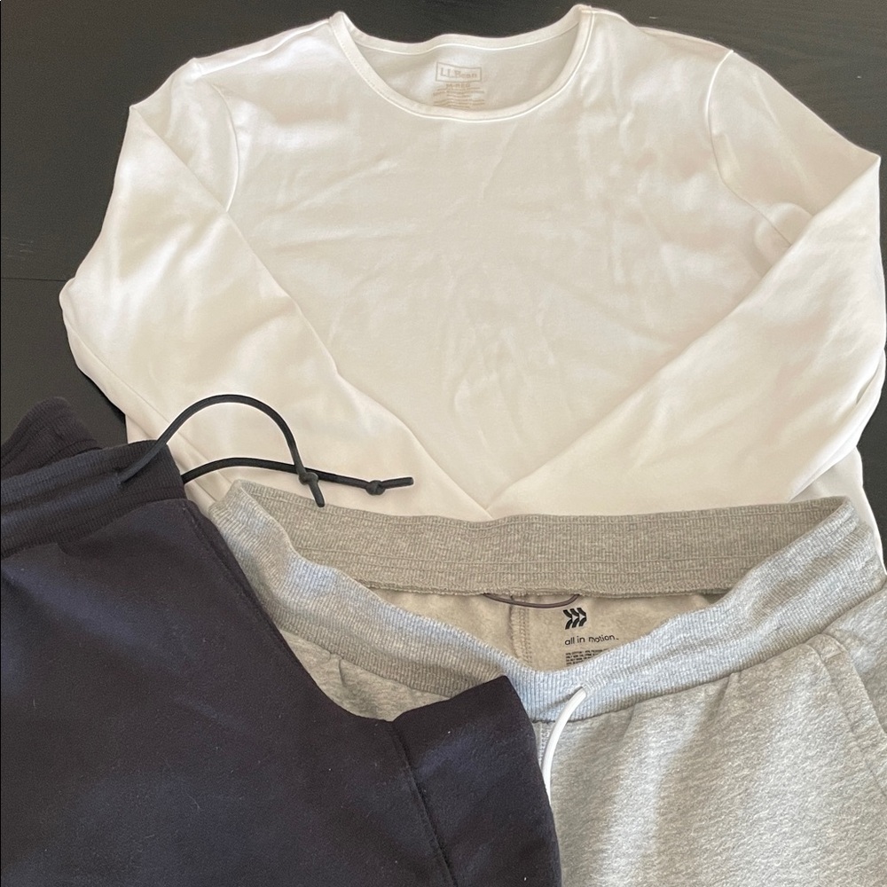 A Fundle! Basics bundle: 2 sweatpants/1 crewneck shirt